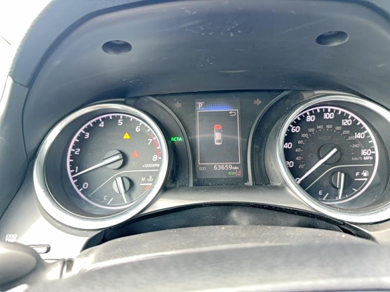 Продаж на аукціоні авто 2018 Toyota Camry, vin: 4T1B11HKXJU560650, номер лоту: 62498586