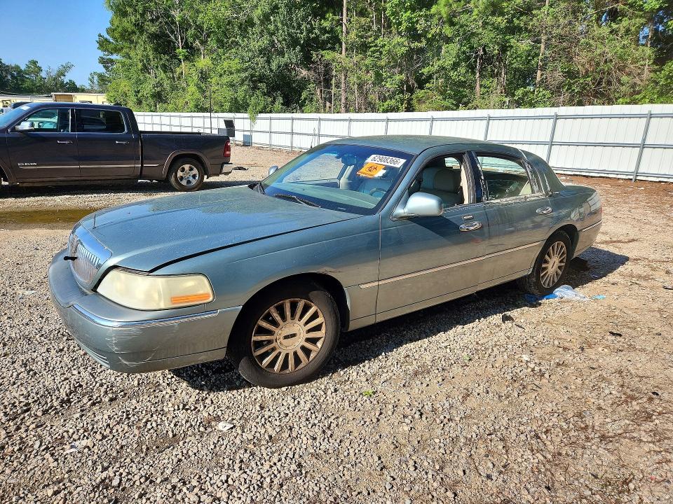 Продажа на аукционе авто 2004 Lincoln Town Car, vin: 1LNHM81W24Y649391, номер лота: 62908366