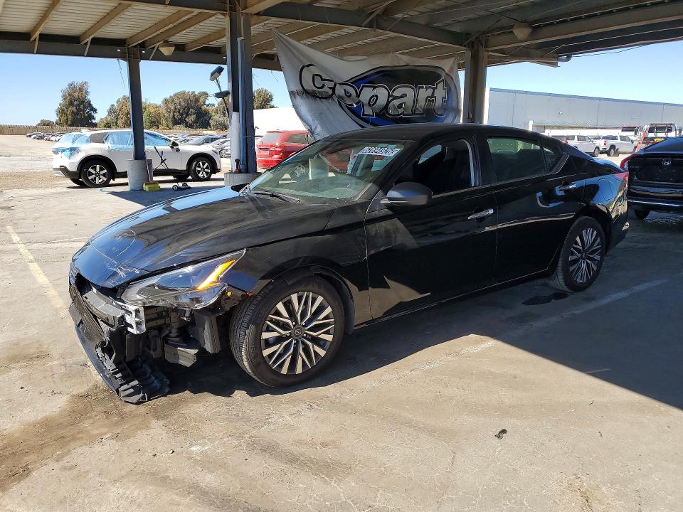 Auction sale of the 2025 Nissan Altima, vin: 1N4BL4DV3SN429500, lot number: 62694926