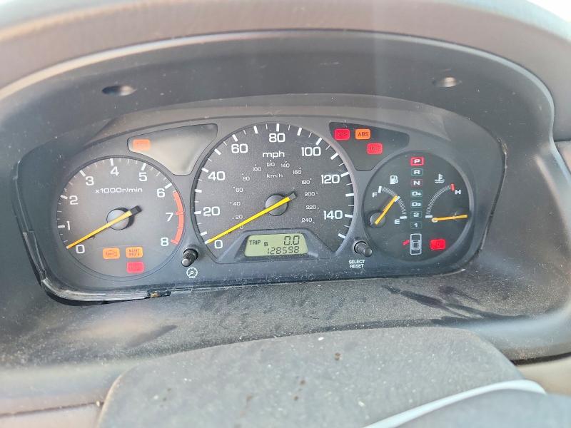 2002 Honda Accord მანქანა იყიდება აუქციონზე, vin: 1HGCG16552A055768, აუქციონის ნომერი: 60446786