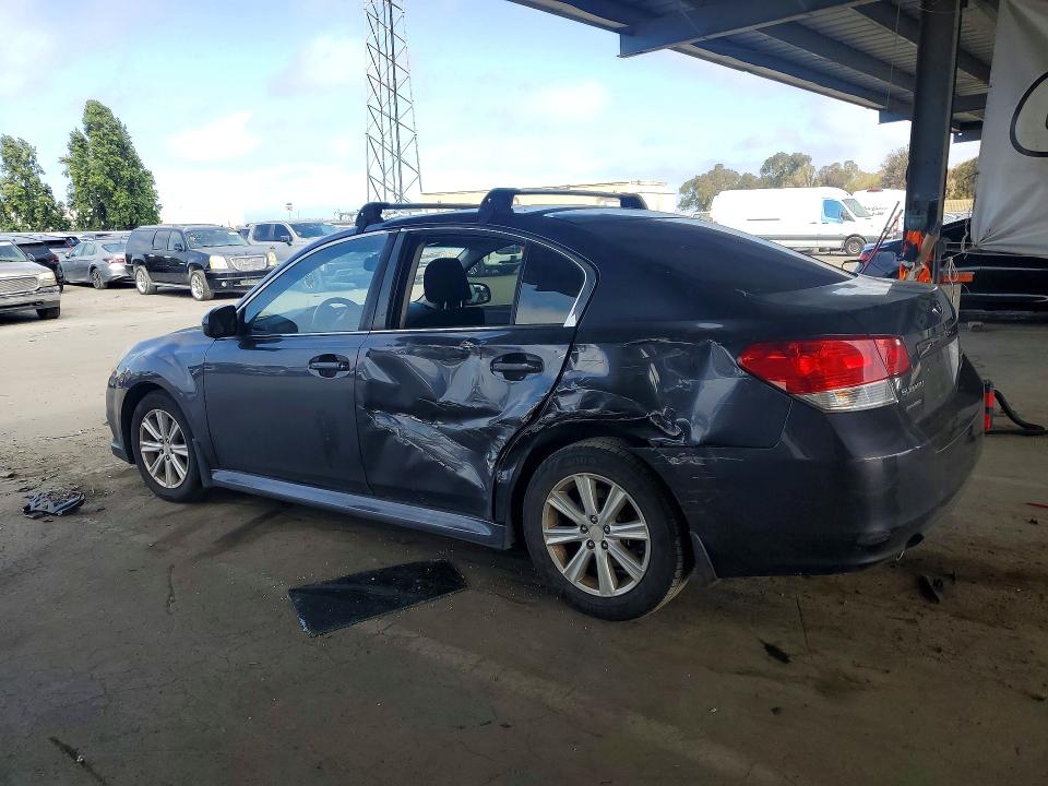 2011 Subaru Legacy მანქანა იყიდება აუქციონზე, vin: 4S3BMBC66B3215988, აუქციონის ნომერი: 60651916