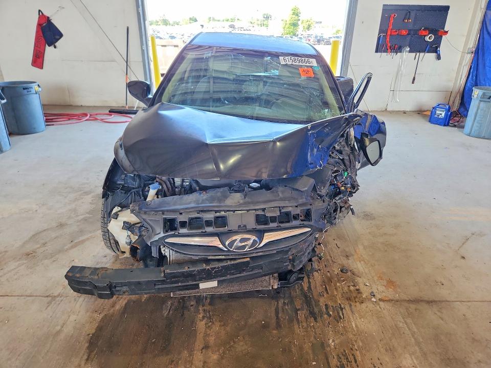 61589866 :رقم المزاد ، KMHCT4AE5DU400331 vin ، 2013 Hyundai Accent مزاد بيع