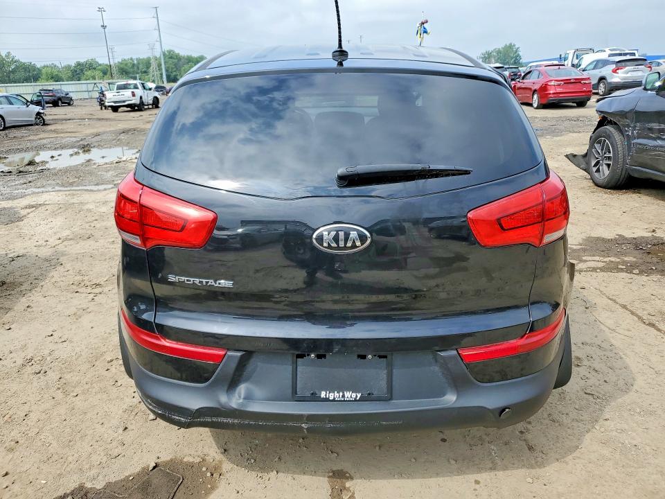 60478526 :رقم المزاد ، KNDPBCAC2F7760742 vin ، 2015 Kia Sportage مزاد بيع