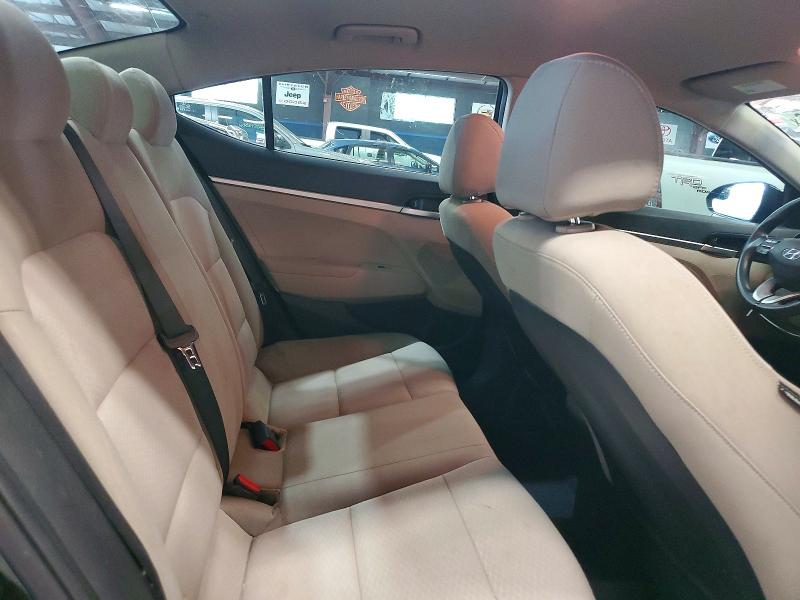 59839896 :رقم المزاد ، 5NPD74LF9LH617067 vin ، 2020 Hyundai Elantra مزاد بيع