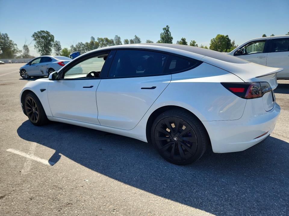 61638886 :رقم المزاد ، 5YJ3E1EA4PF545457 vin ، 2023 Tesla Model 3 مزاد بيع