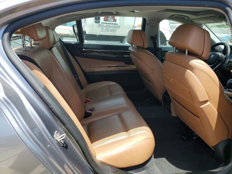 61334126 :رقم المزاد ، WBAYE8C51DDE22285 vin ، 2013 Bmw 750 مزاد بيع