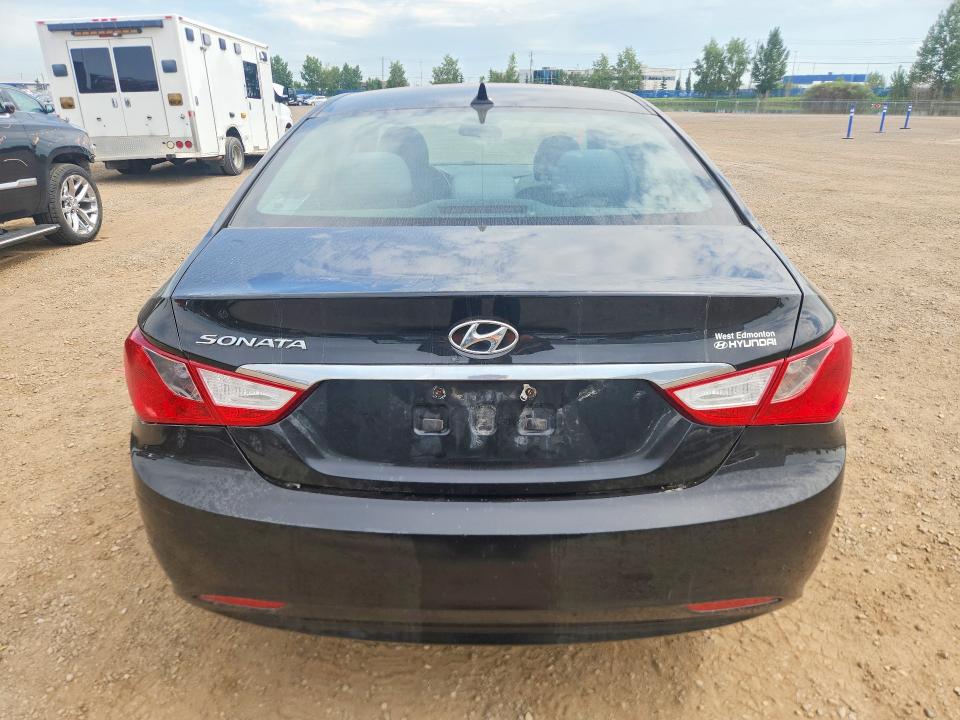 61763766 :رقم المزاد ، 5NPEB4AC8BH257851 vin ، 2011 Hyundai Sonata مزاد بيع