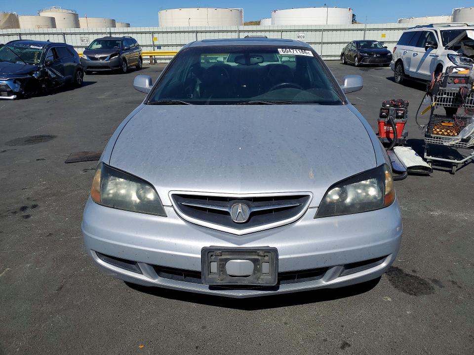 60471186 :رقم المزاد ، 19UYA425X3A000975 vin ، 2003 Acura 3.2cl مزاد بيع