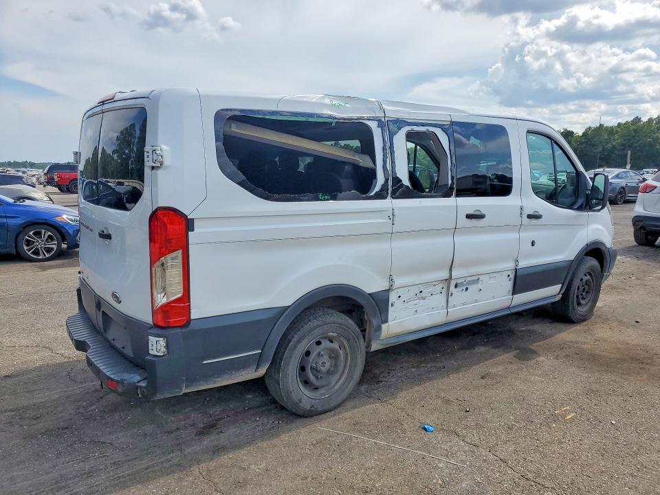 59980846 :رقم المزاد ، 1FMZK1ZM3GKB00049 vin ، 2016 Ford Transit مزاد بيع