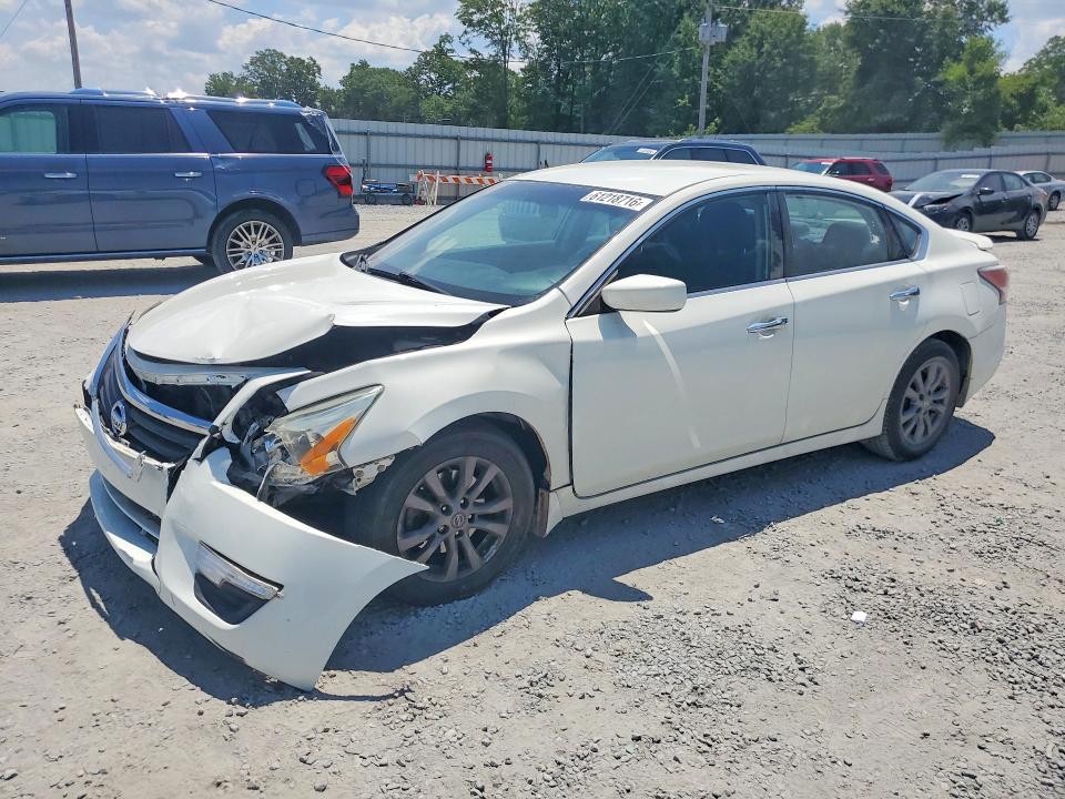 61218716 :رقم المزاد ، 1N4AL3AP4FC487239 vin ، 2015 Nissan Altima مزاد بيع