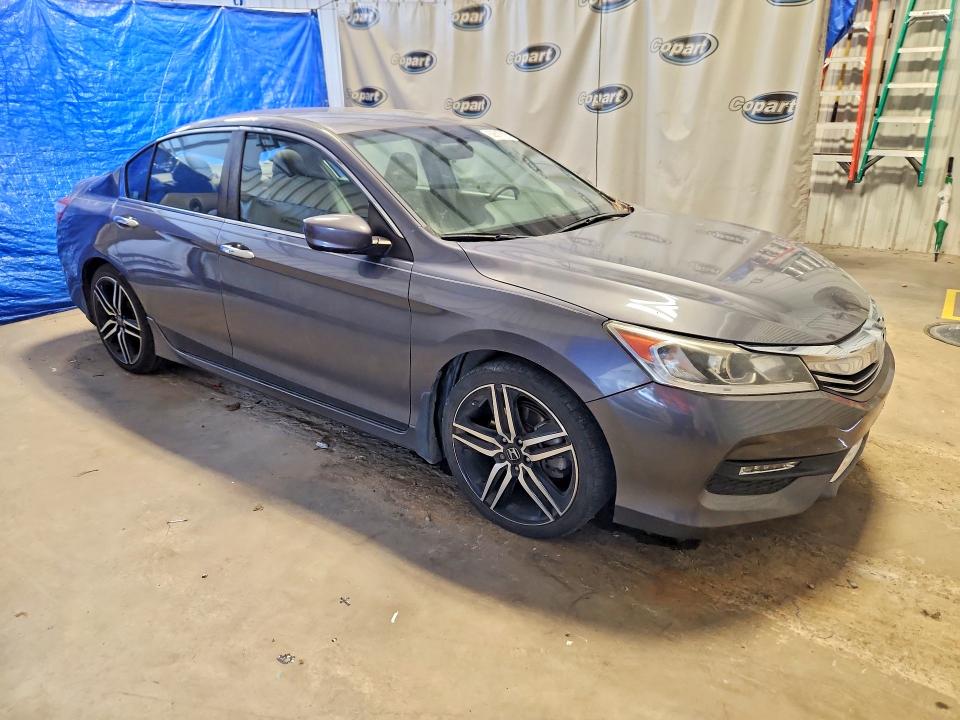 62617726 :رقم المزاد ، 1HGCR2F17HA191034 vin ، 2017 Honda Accord مزاد بيع