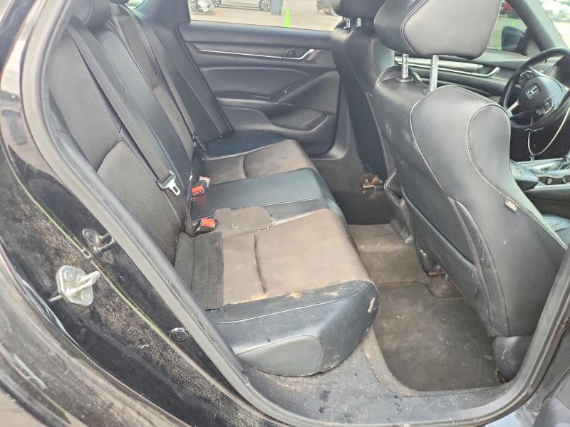 Продаж на аукціоні авто 2018 Honda Accord, vin: 1HGCV1F30JA048293, номер лоту: 63384726