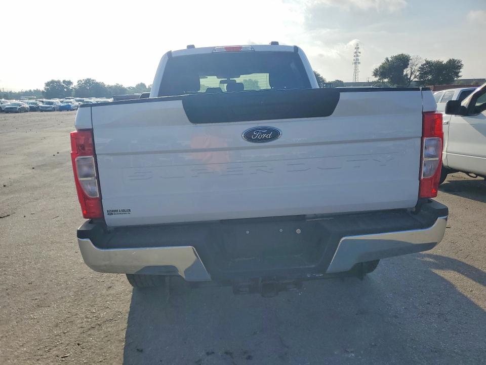 61723016 :رقم المزاد ، 1FT7W2BT2NEG30967 vin ، 2022 Ford F250 مزاد بيع