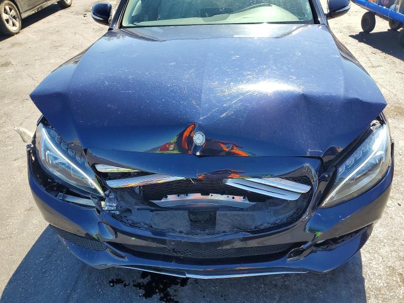 61990916 :رقم المزاد ، 55SWF4KB1FU040045 vin ، 2015 Mercedes-benz C مزاد بيع