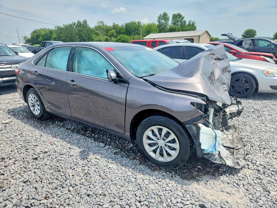 2015 Toyota Camry მანქანა იყიდება აუქციონზე, vin: 4T4BF1FK4FR475949, აუქციონის ნომერი: 60234266