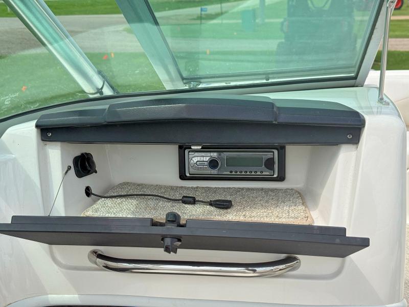 2011 Chaparral Boat მანქანა იყიდება აუქციონზე, vin: FGB501921011, აუქციონის ნომერი: 62310676