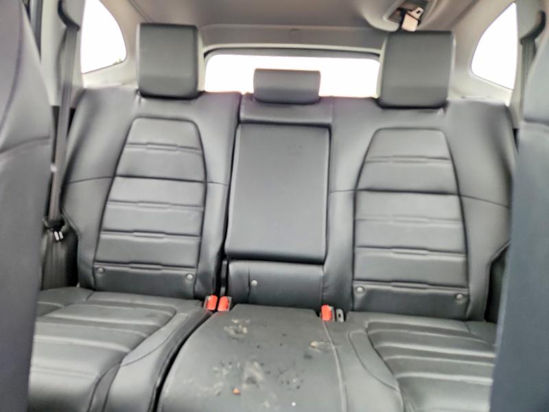 Продажа на аукционе авто 2018 Honda Cr-v, vin: 7FARW2H99JE008061, номер лота: 61275456