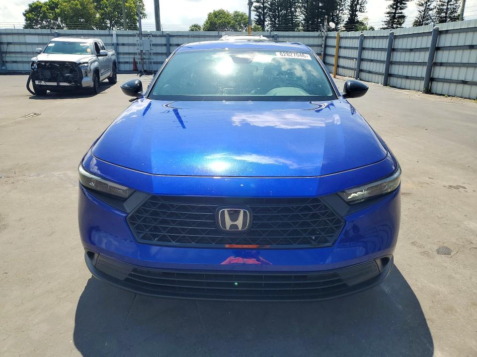 Продажа на аукционе авто 2024 Honda Accord, vin: 1HGCY2F5XRA095860, номер лота: 62827046