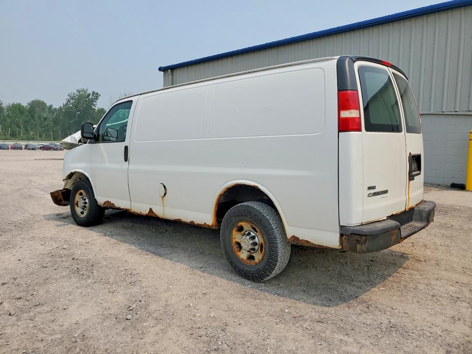 61301686 :رقم المزاد ، 1GCWGFBA2B1151207 vin ، 2011 Chevrolet Express G2500 مزاد بيع