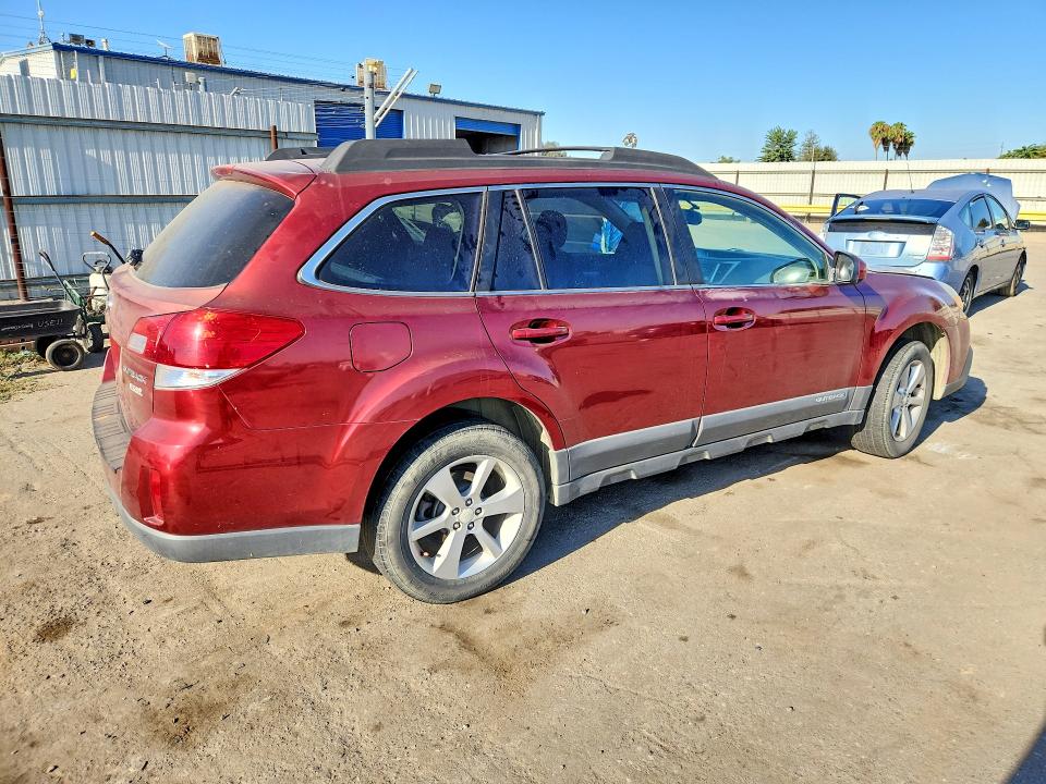 62453096 :رقم المزاد ، 4S4BRBCC1D3205312 vin ، 2013 Subaru Outback مزاد بيع