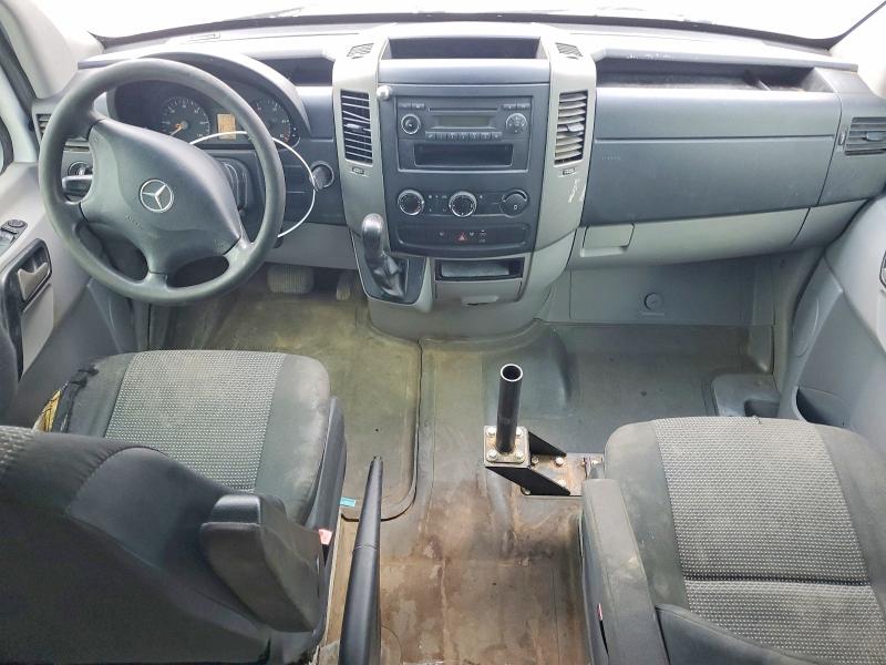 61299296 :رقم المزاد ، WD3PE7CC8C5701059 vin ، 2012 Mercedes-benz Sprinter مزاد بيع