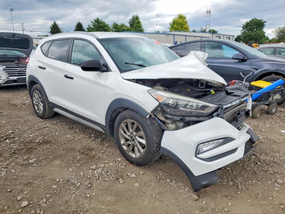 Продажа на аукционе авто 2018 Hyundai Tucson, vin: KM8J3CA46JU668180, номер лота: 63358986