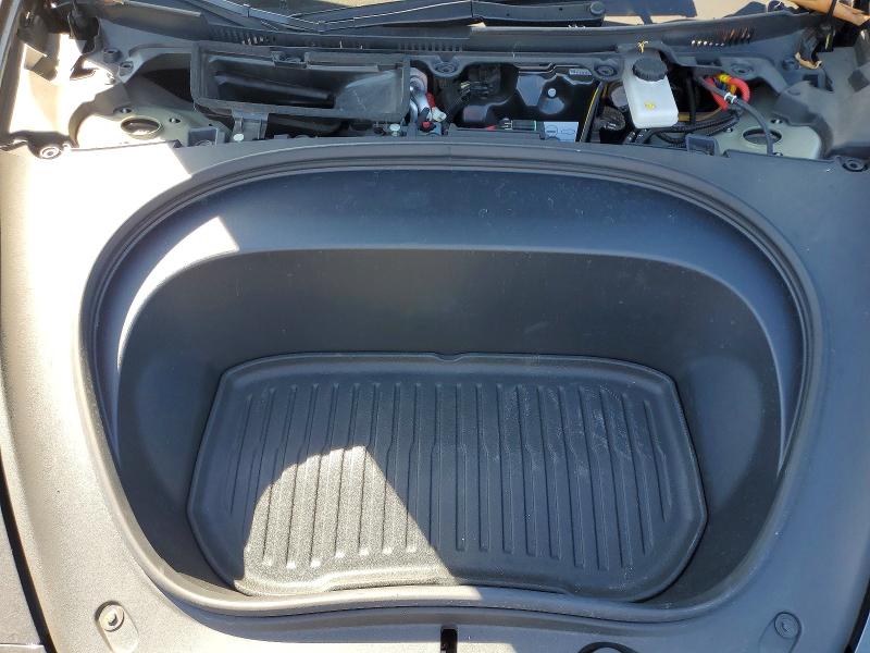 61397966 :رقم المزاد ، 5YJ3E1EAXSF941952 vin ، 2025 Tesla Model 3 مزاد بيع