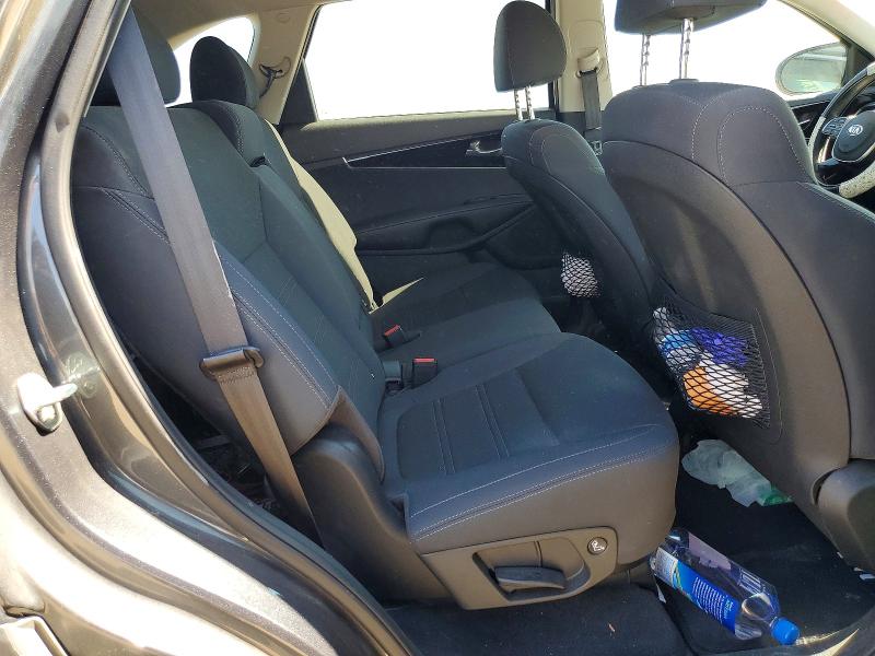 62115016 :رقم المزاد ، 5XYPG4A36LG682519 vin ، 2020 Kia Sorento مزاد بيع
