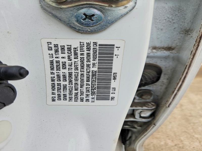 63360946 :رقم المزاد ، 19XFB2F87DE228832 vin ، 2013 Honda Civic مزاد بيع