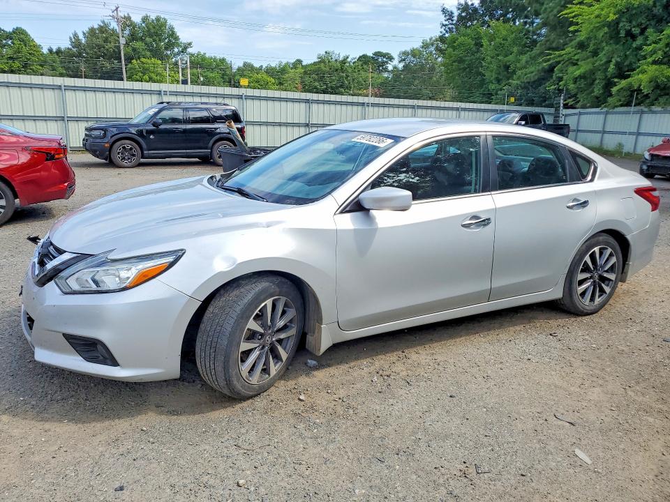 Auction sale of the 2017 Nissan Altima, vin: 1N4AL3AP2HC470426, lot number: 59782286