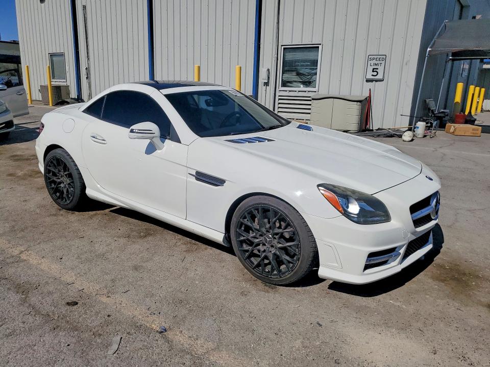 Продаж на аукціоні авто 2015 Mercedes-benz Slk, vin: WDDPK4HA9FF103457, номер лоту: 58985256