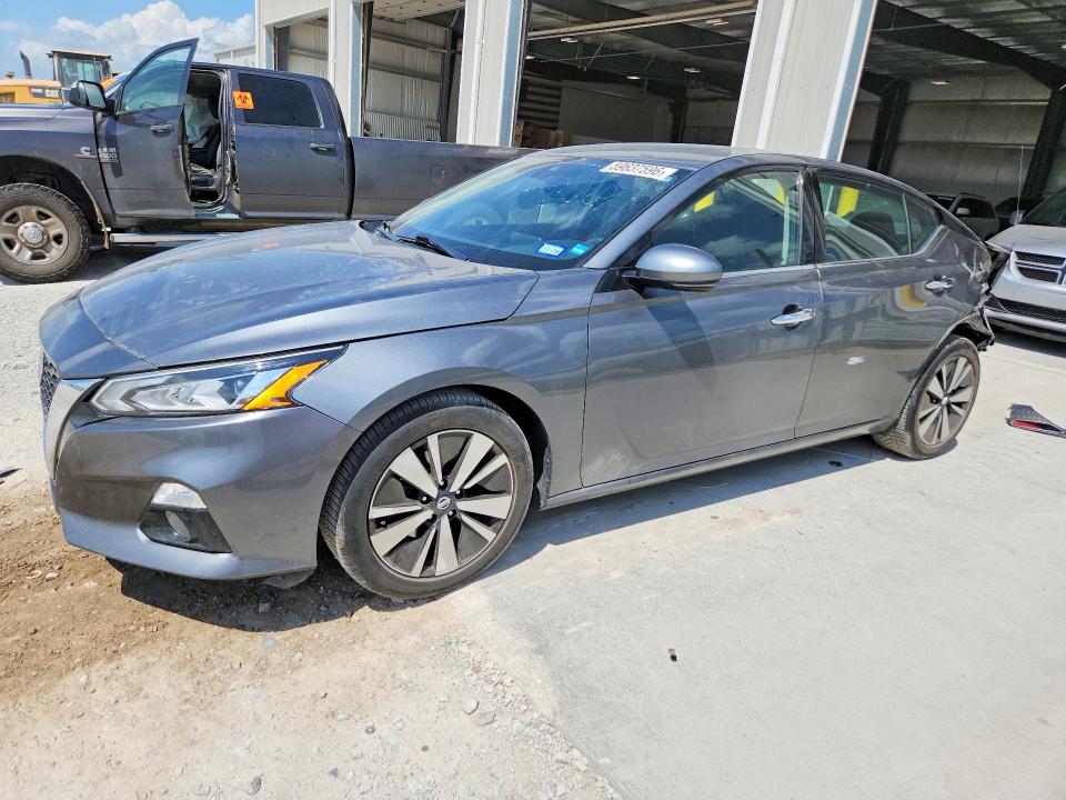 Продаж на аукціоні авто 2019 Nissan Altima, vin: 1N4BL4EV5KC230068, номер лоту: 59637596