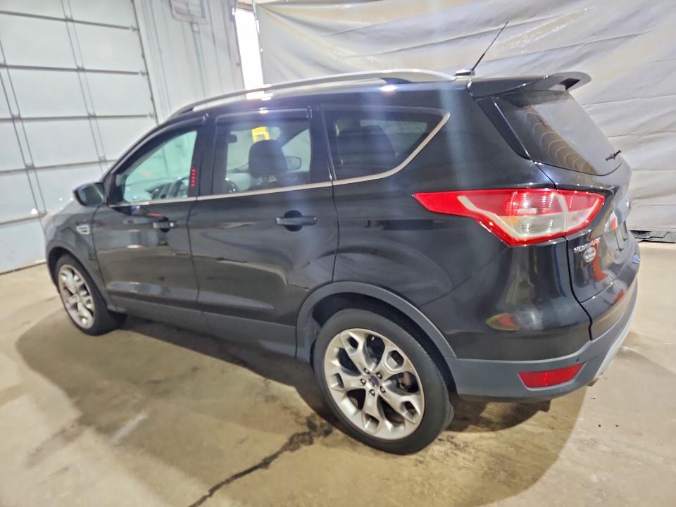 63102436 :رقم المزاد ، 1FMCU9JX4EUD62555 vin ، 2014 Ford Escape مزاد بيع