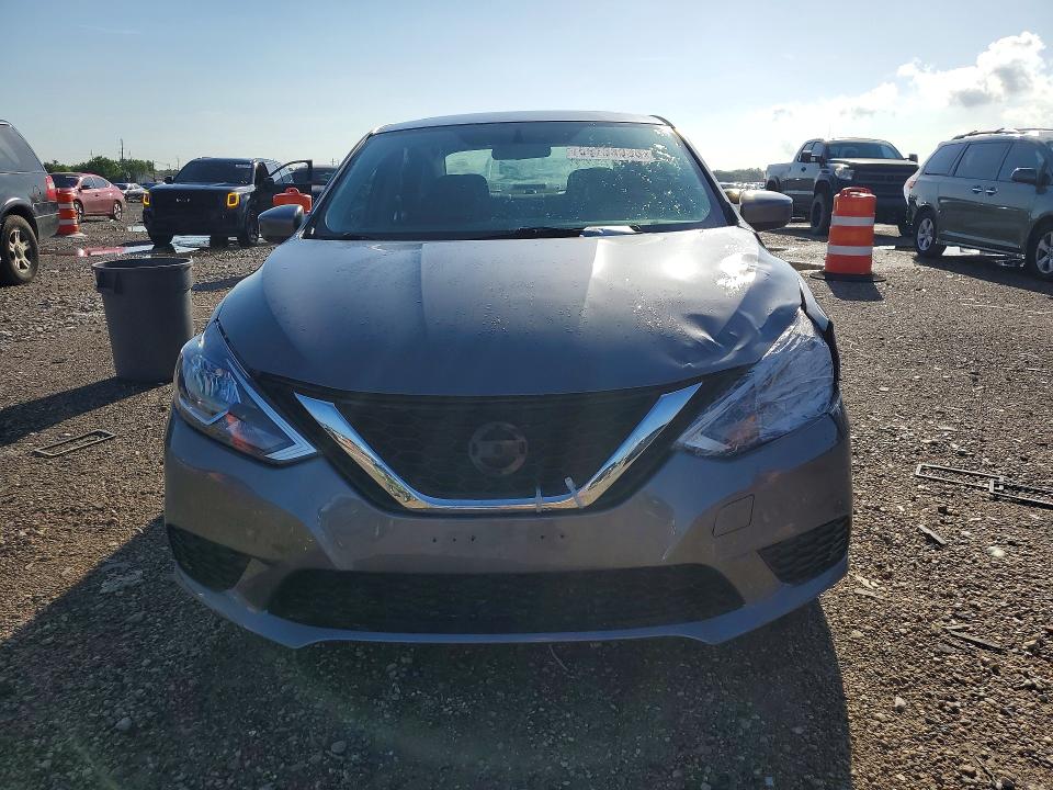 59738036 :رقم المزاد ، 3N1AB7AP8HY357708 vin ، 2017 Nissan Sentra مزاد بيع