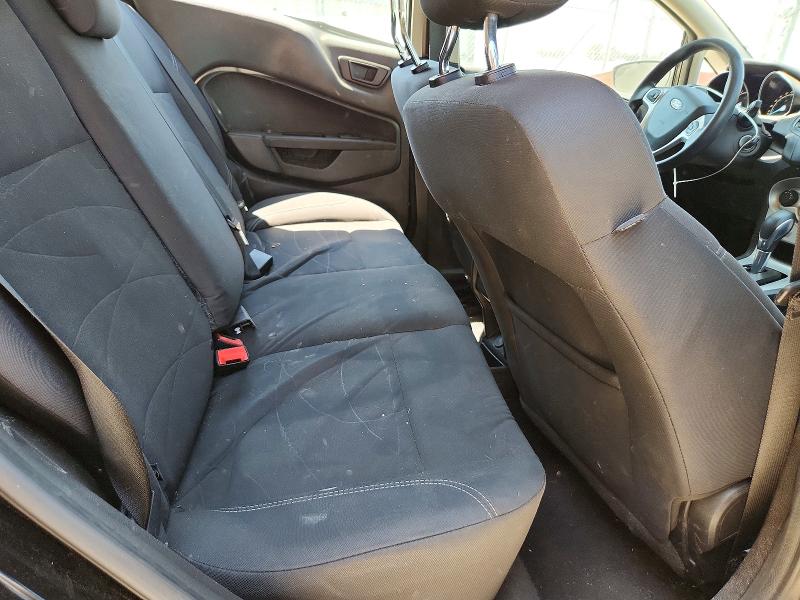 60523076 :رقم المزاد ، 3FADP4EJ7KM102956 vin ، 2019 Ford Fiesta مزاد بيع