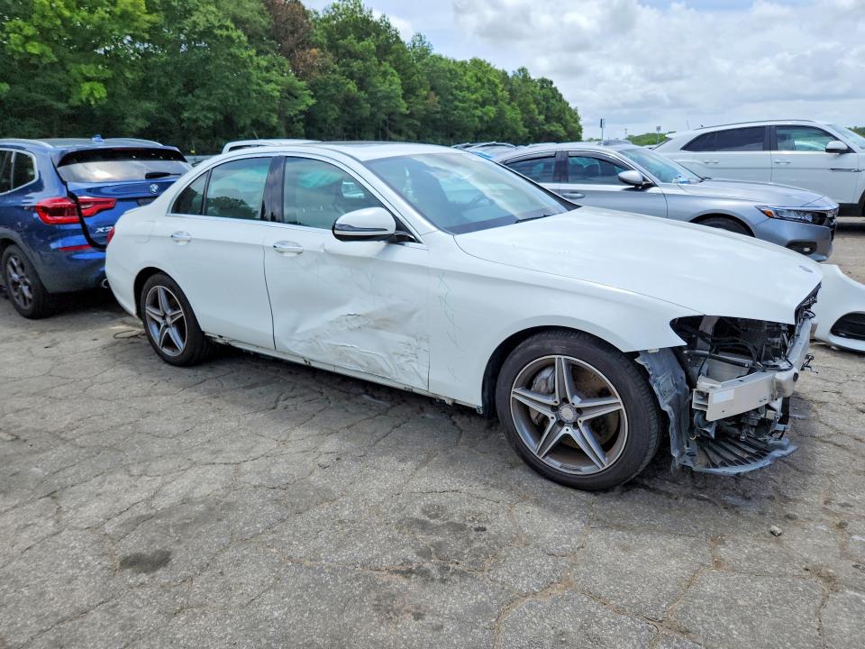 2017 Mercedes-benz E მანქანა იყიდება აუქციონზე, vin: WDDZF4KB9HA058518, აუქციონის ნომერი: 61591026