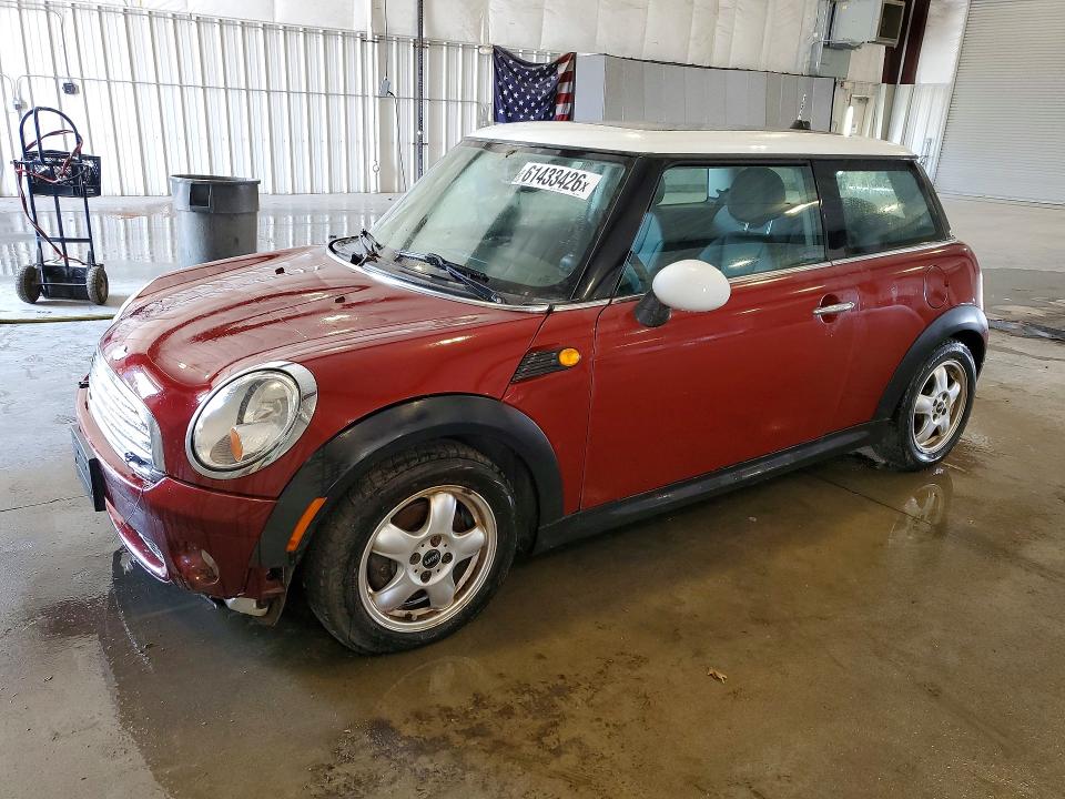 2009 Mini Cooper მანქანა იყიდება აუქციონზე, vin: WMWMF33519TU70314, აუქციონის ნომერი: 61433426