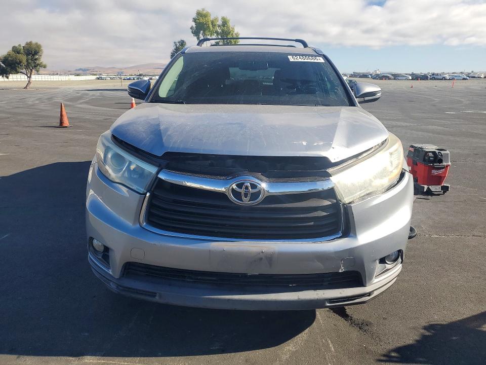Продажа на аукционе авто 2015 Toyota Highlander, vin: 5TDJKRFH7FS113417, номер лота: 62480686