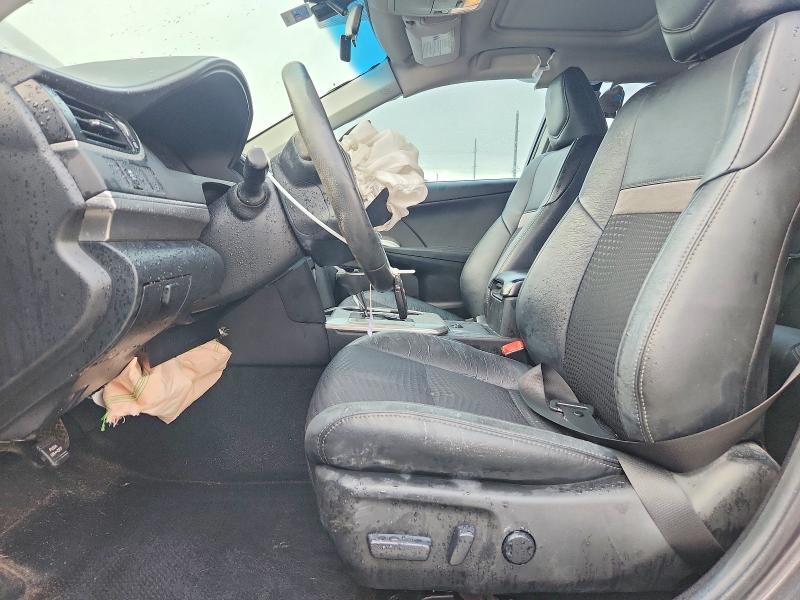 2014 Toyota Camry Hybrid მანქანა იყიდება აუქციონზე, vin: 4T1BD1FK5EU123767, აუქციონის ნომერი: 60991816