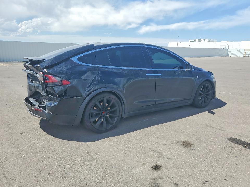 2018 Tesla Model X მანქანა იყიდება აუქციონზე, vin: 5YJXCBE28JF123365, აუქციონის ნომერი: 60425746