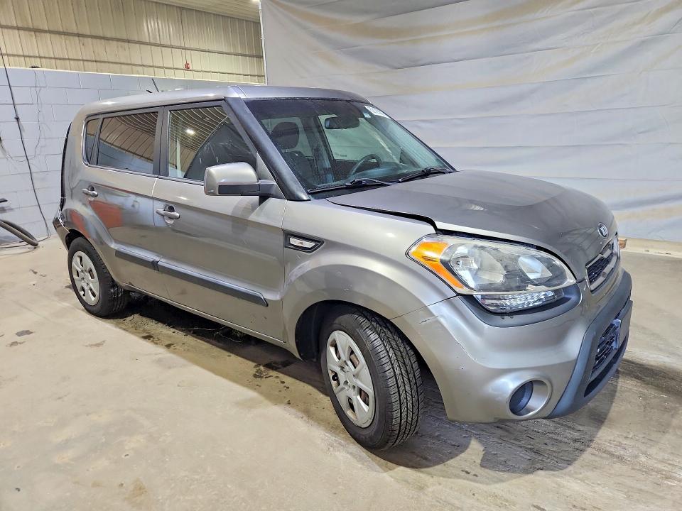 2013 Kia Soul მანქანა იყიდება აუქციონზე, vin: KNDJT2A58D7560654, აუქციონის ნომერი: 62125096