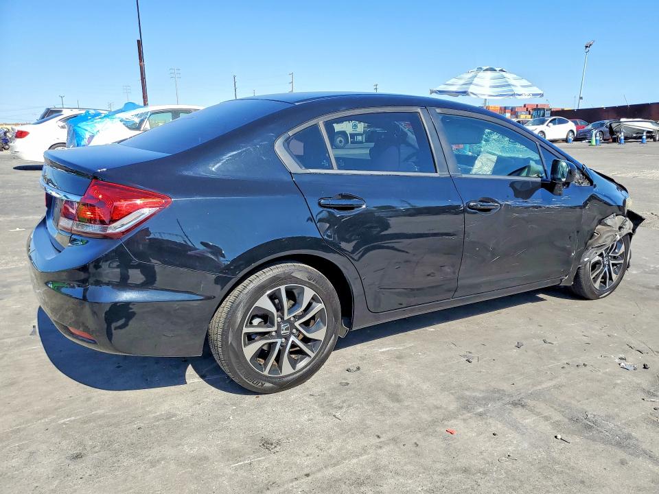 61639156 :رقم المزاد ، 2HGFB2F80FH564699 vin ، 2015 Honda Civic مزاد بيع