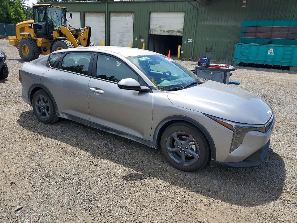 2026 Kia K4 მანქანა იყიდება აუქციონზე, vin: 3KPFT4DE6TE321521, აუქციონის ნომერი: 59728456