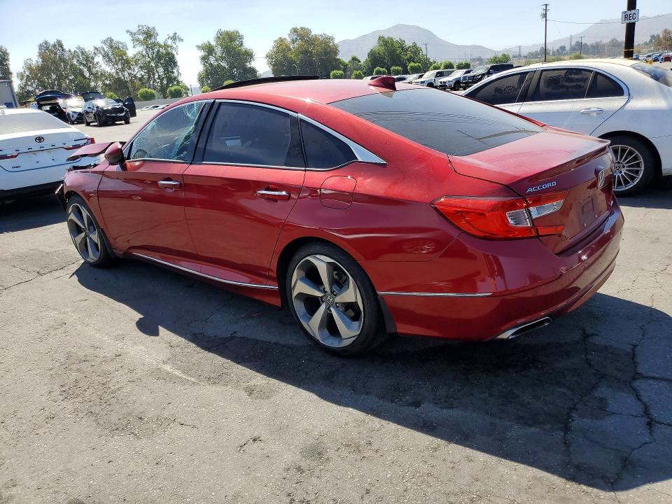 Продаж на аукціоні авто 2018 Honda Accord, vin: 1HGCV1F95JA011101, номер лоту: 62873986