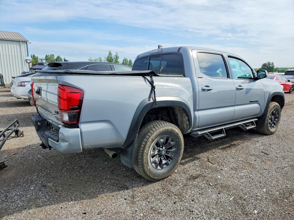 57668296 :رقم المزاد ، 5TFCZ5AN9MX278645 vin ، 2021 Toyota Tacoma مزاد بيع