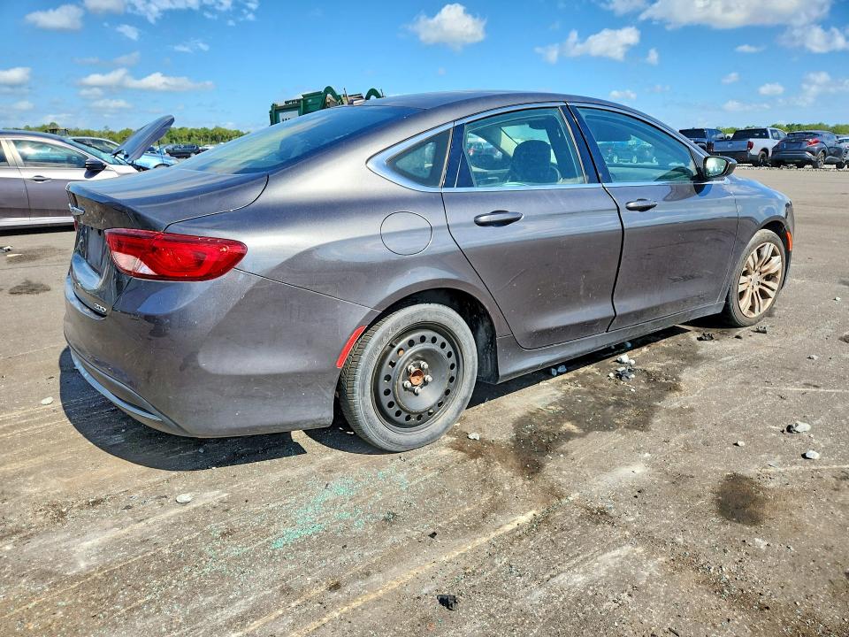 59832076 :رقم المزاد ، 1C3CCCAB4FN558875 vin ، 2015 Chrysler 200 مزاد بيع