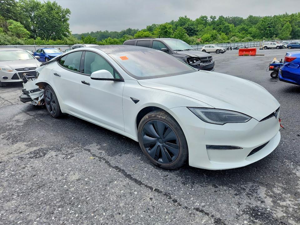 Продажа на аукционе авто 2023 Tesla Model S, vin: 5YJSA1E5XPF511887, номер лота: 60561986