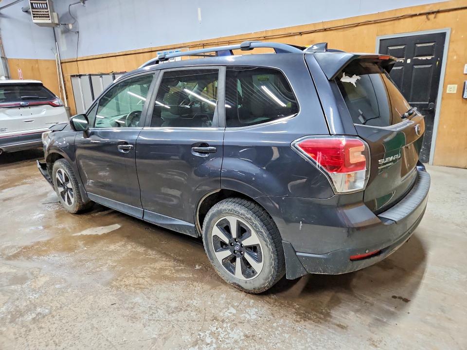 Продаж на аукціоні авто 2017 Subaru Forester, vin: JF2SJARC0HH529830, номер лоту: 62260236