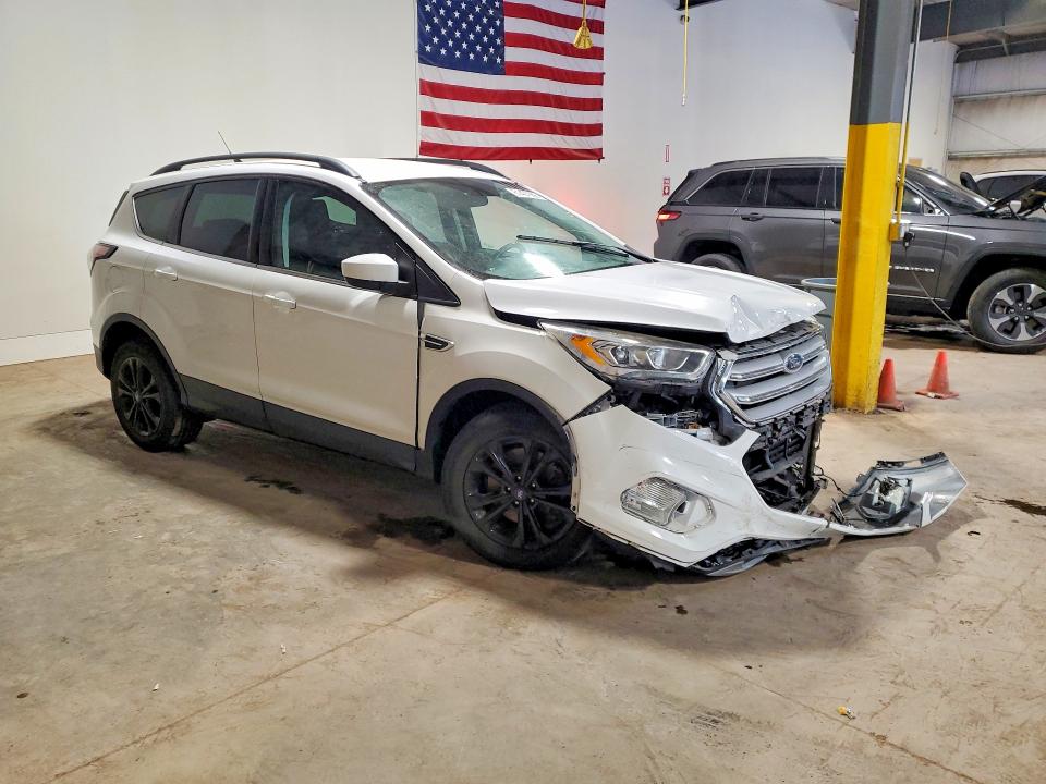 Aukcja sprzedaży 2018 Ford Escape, vin: 1FMCU9HD7JUC33148, numer aukcji: 61427666
