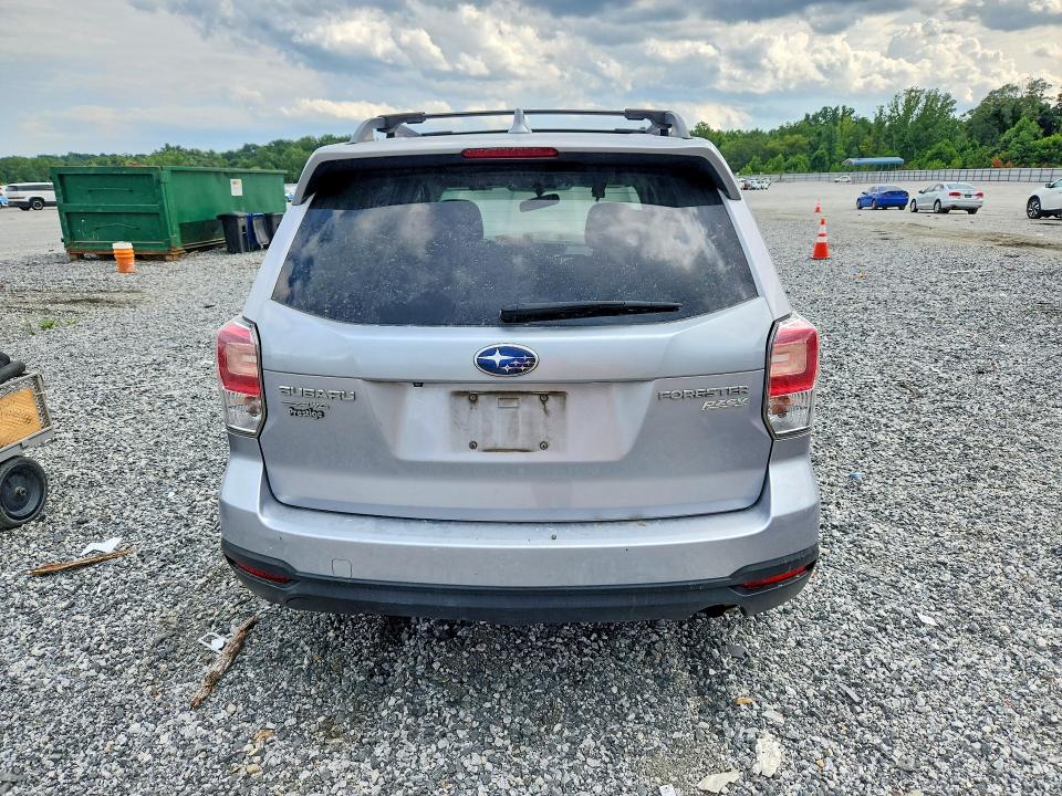 2017 Subaru Forester მანქანა იყიდება აუქციონზე, vin: JF2SJAEC7HH483810, აუქციონის ნომერი: 60570876
